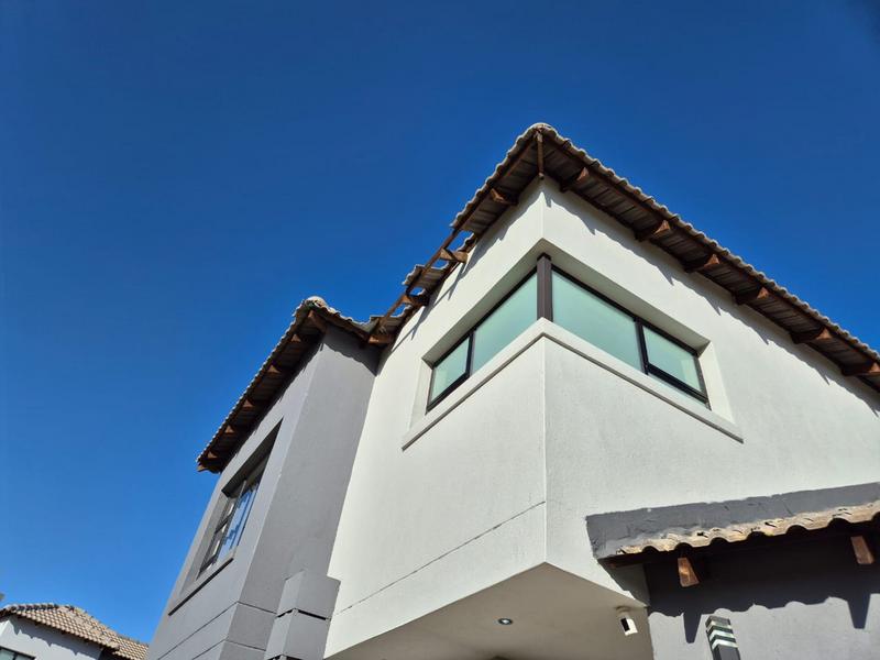 To Let 3 Bedroom Property for Rent in Hartbeespoort Rural North West